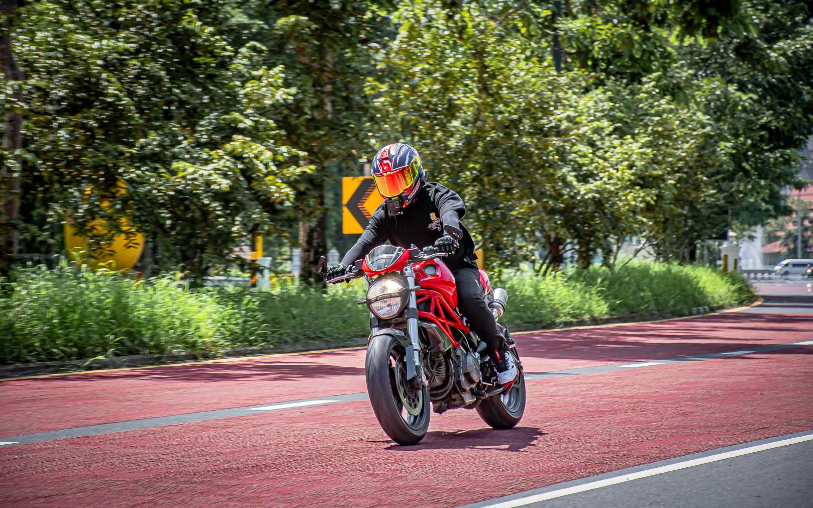 Ducati Monster 795 in motion